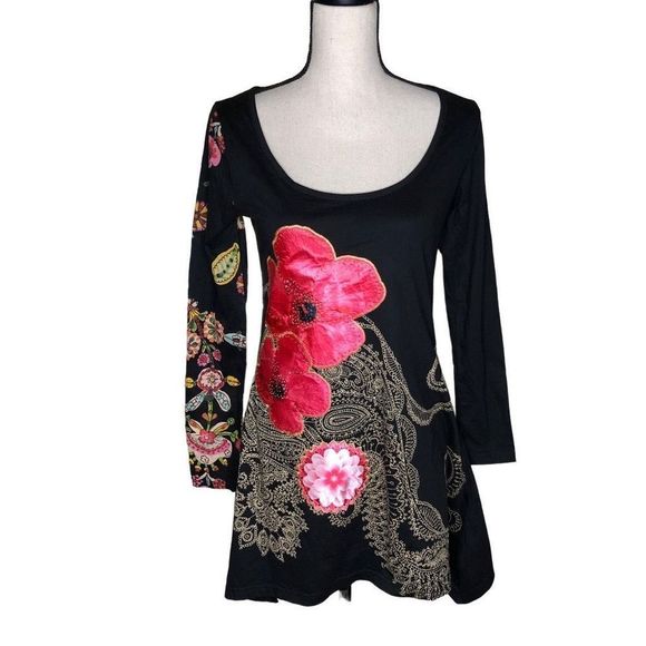 Desigual Black Knit Mini Dress/Tunic with Floral Appliqué - Picture 1 of 16